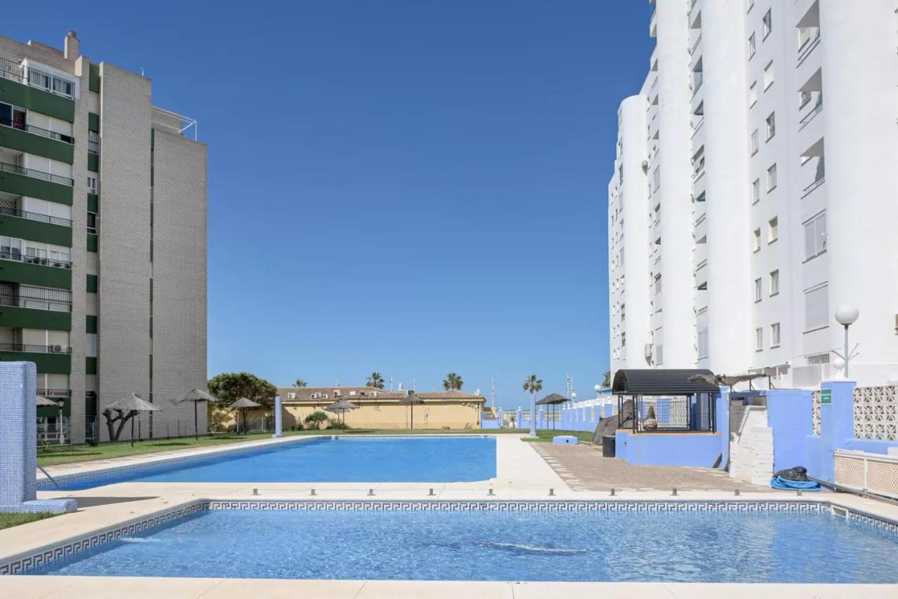 Valdelagrana: Primera Linea De Playa. El Puerto de Santa María Exterior foto